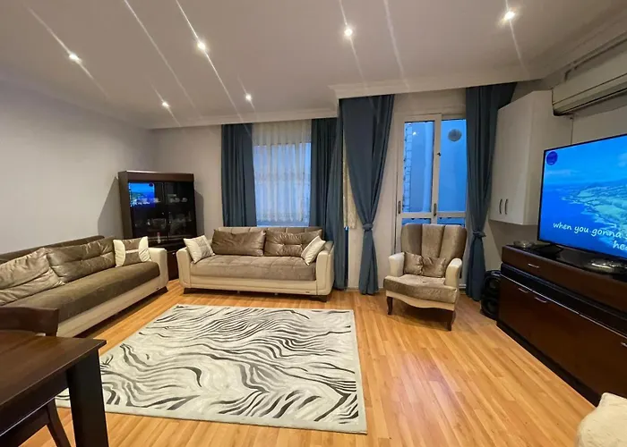 Taksim Square 2Plus1 Big Flat On The Center With 2 Bathroom