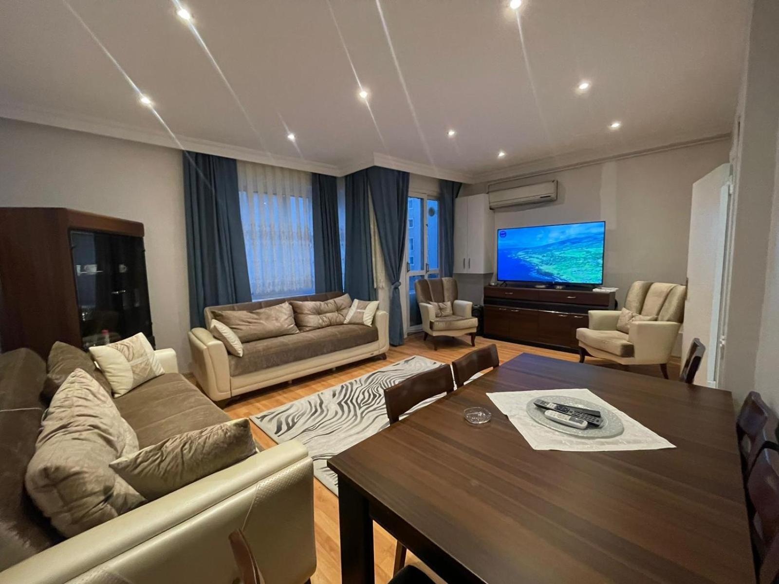 Taksim Square 2plus1 Big Flat On The Center With 2 Bathroom Apartment *