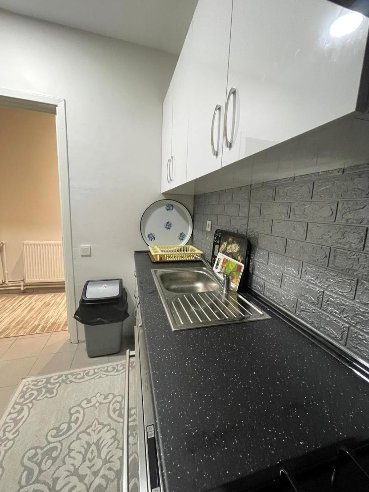 Daire Taksim Square 2plus1 Big Flat On The Center With 2 Bathroom